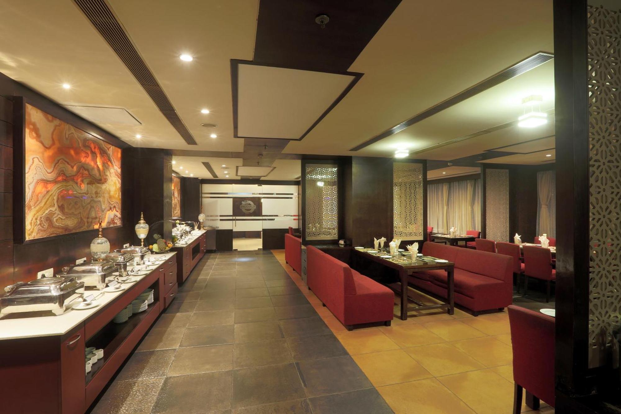 Vesta Grand Central Udaipur Dış mekan fotoğraf