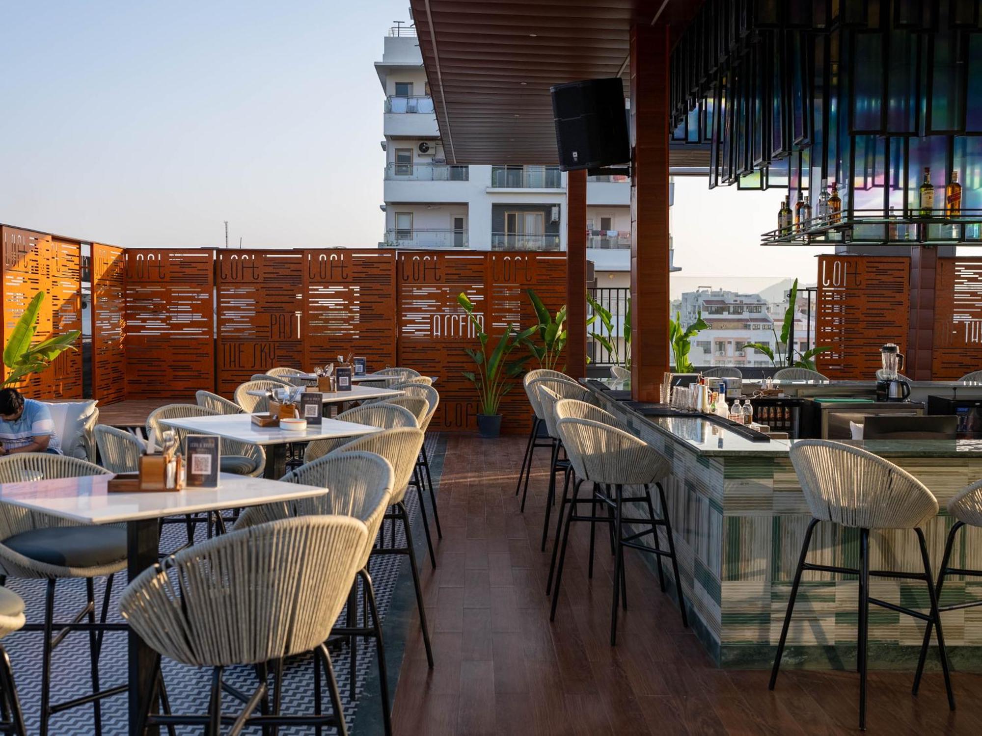 Vesta Grand Central Udaipur Dış mekan fotoğraf